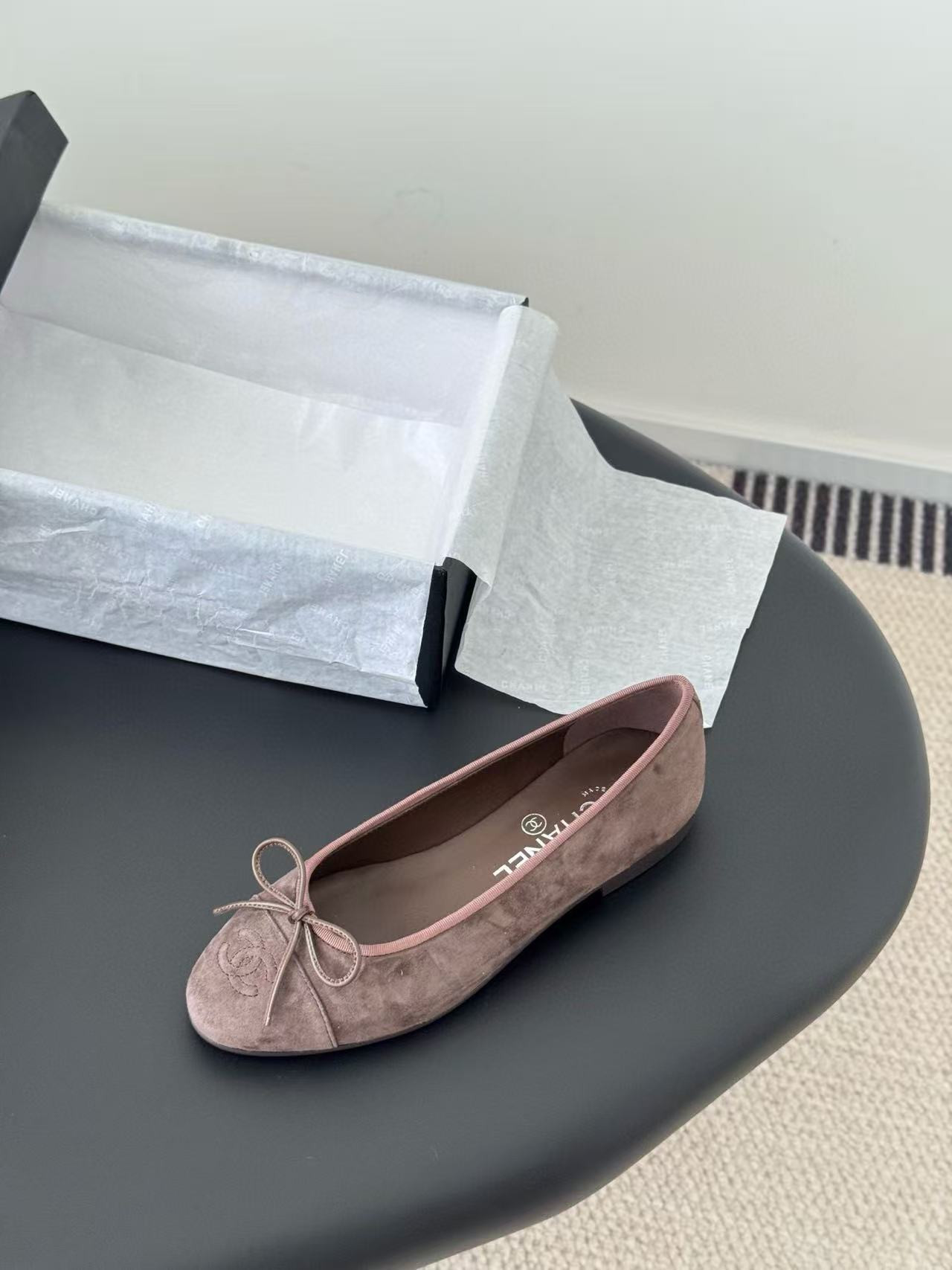 UA Chanel Ballet flats