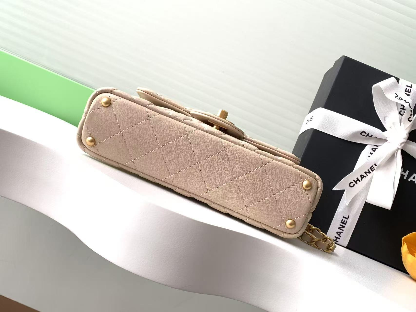 Chanel Small Top Handle Flap Bag AS5355 14x20x6cm