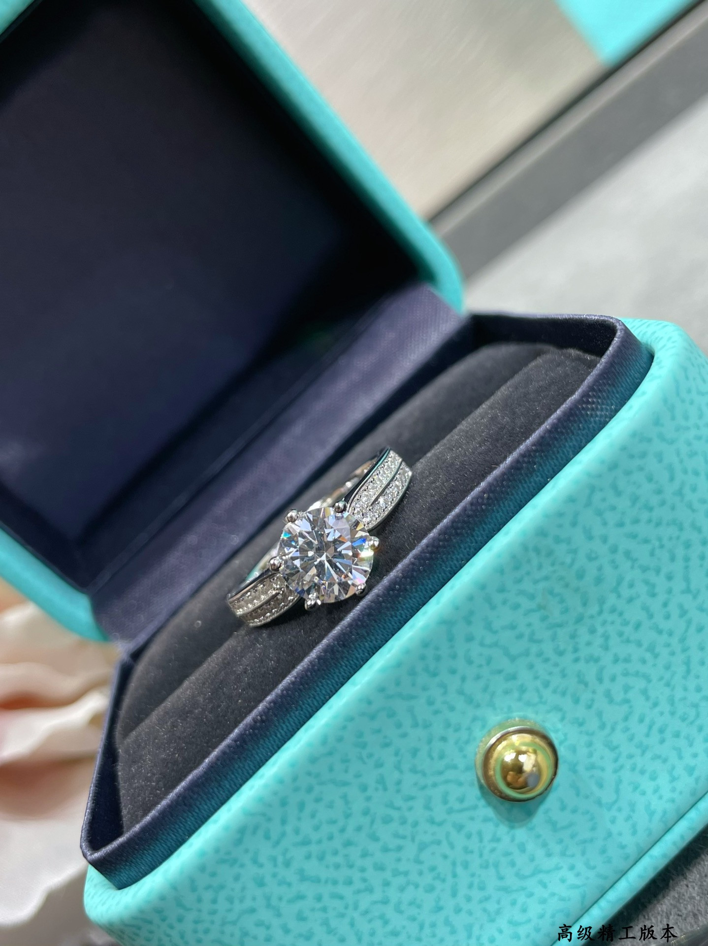 Tiffany & Co. Setting 2 Carat Diamond Ring with Star Motif Ag925