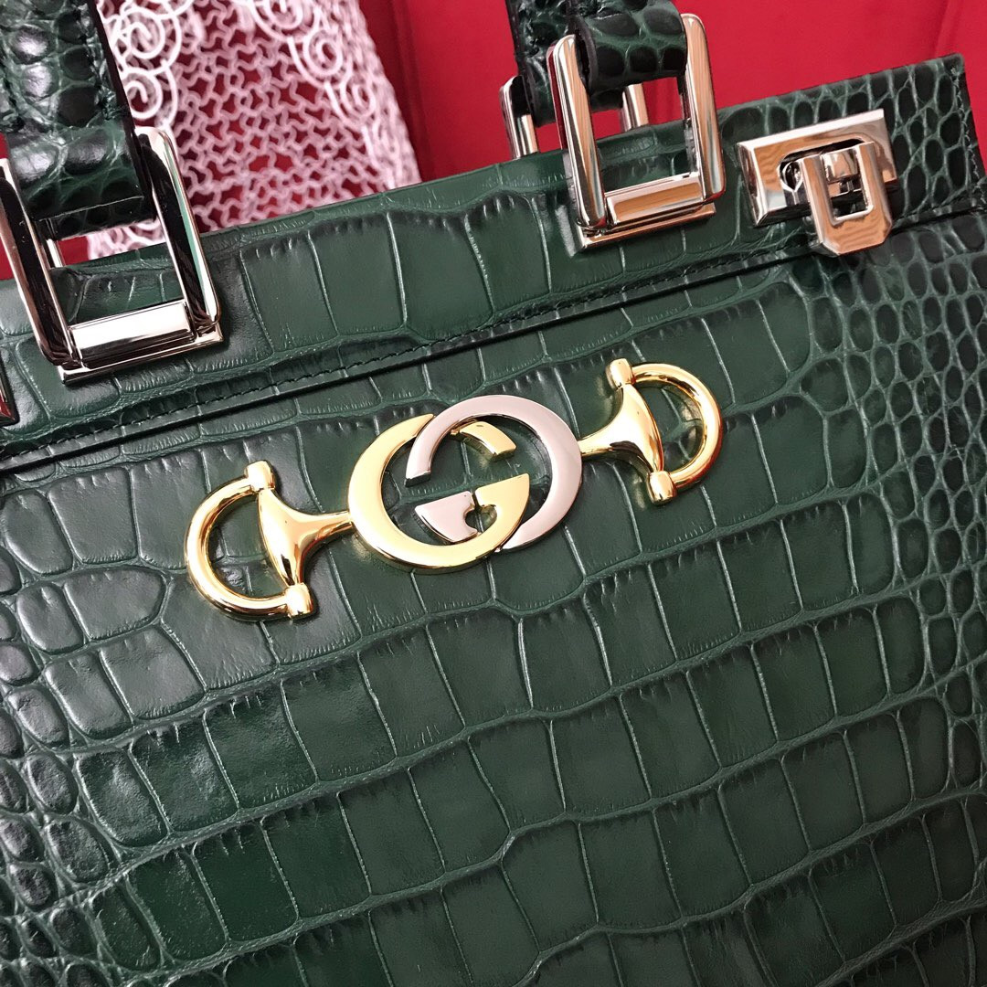 Gucci Zumi leather Medium Top Handle Bag