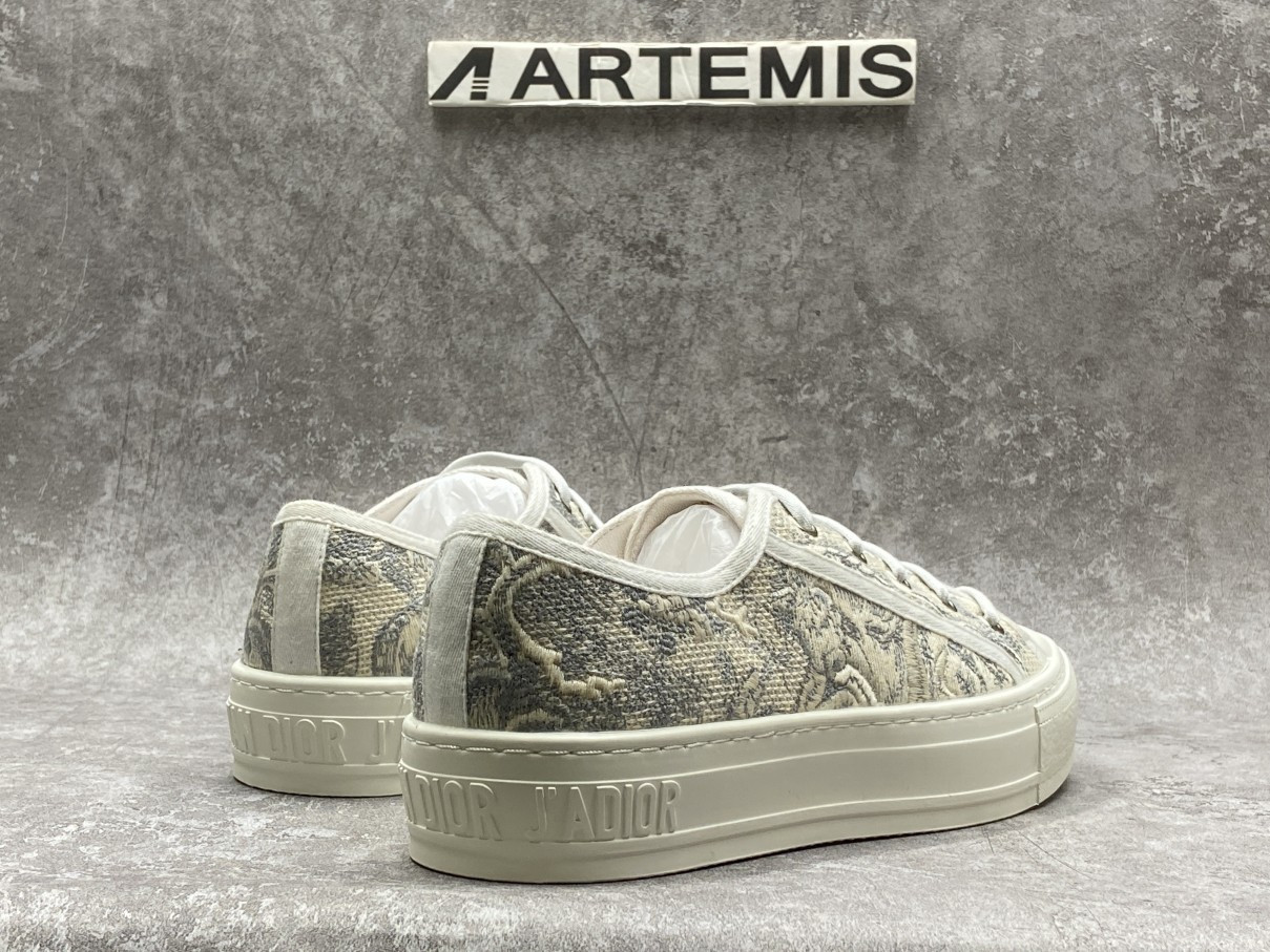 Dior Walk N Dior Patch Embroidery Grey