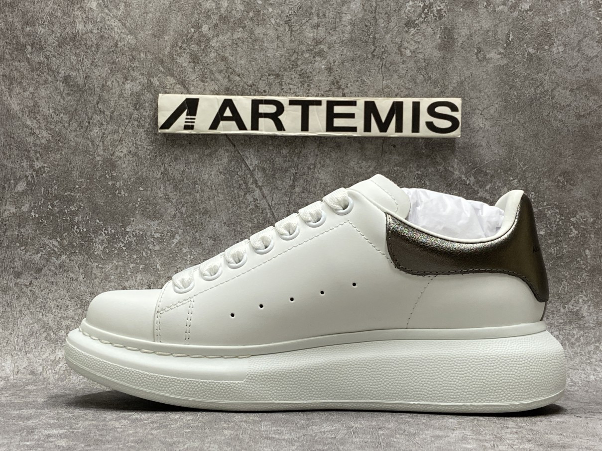 Alexander McQueen Oversized Gold