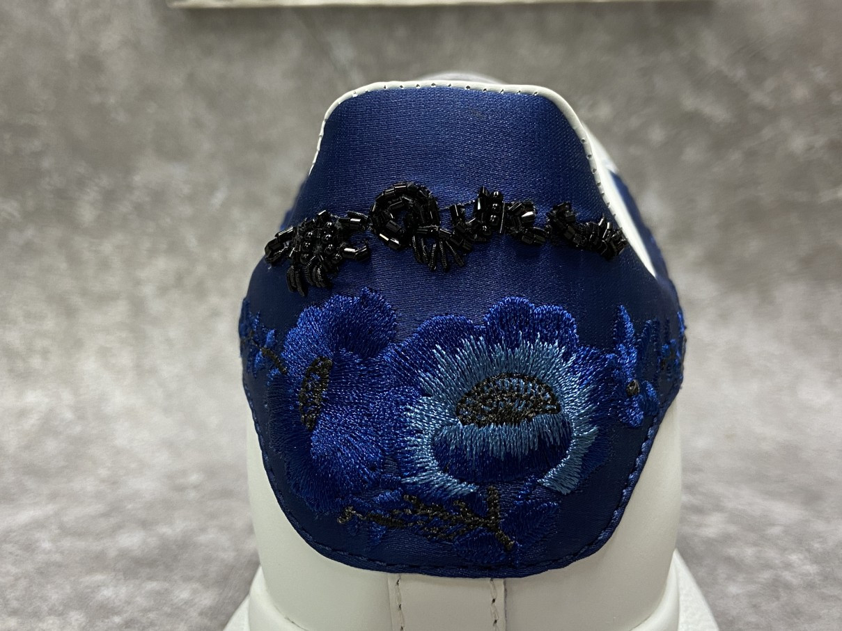 Alexander McQueen Oversized Embroidery Blue