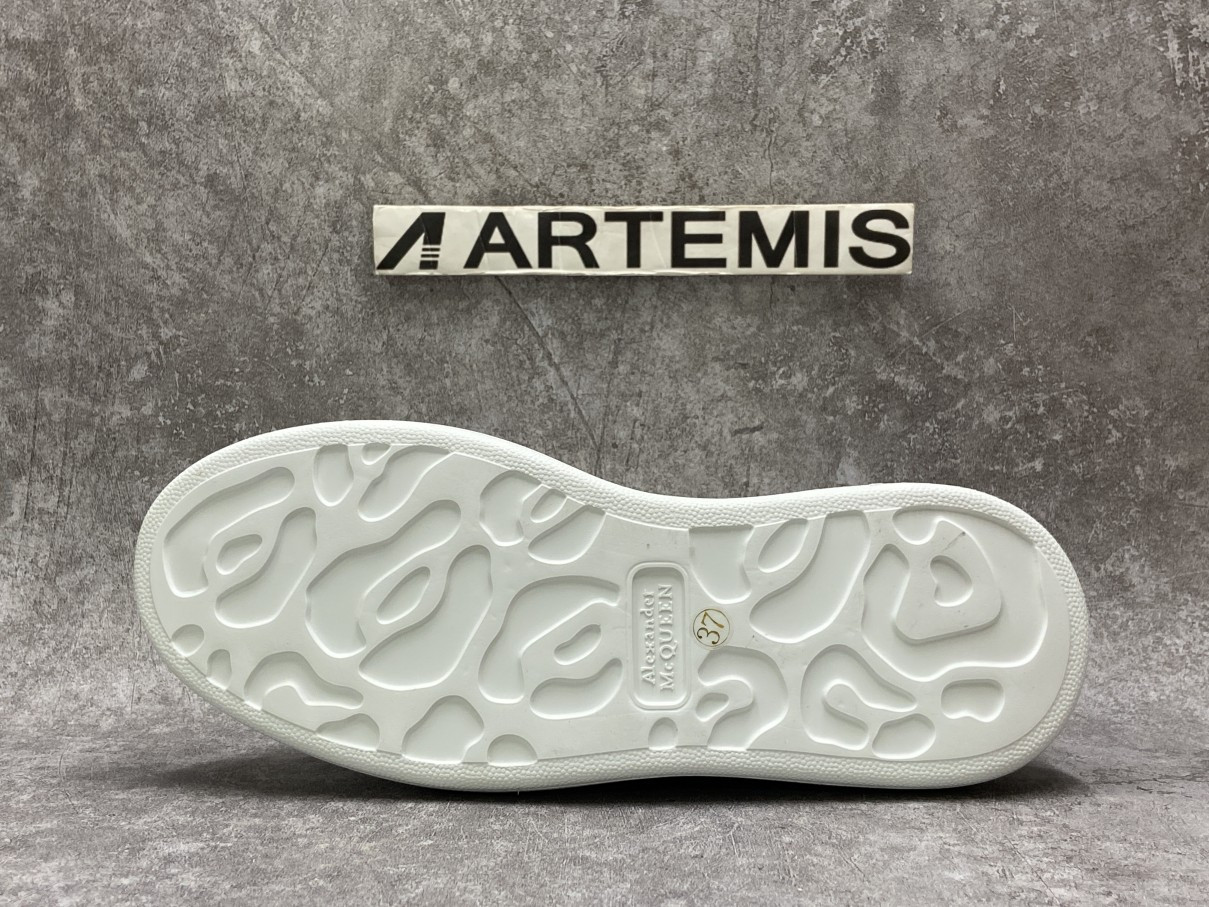 Alexander McQueen Oversized Embroidery Blue