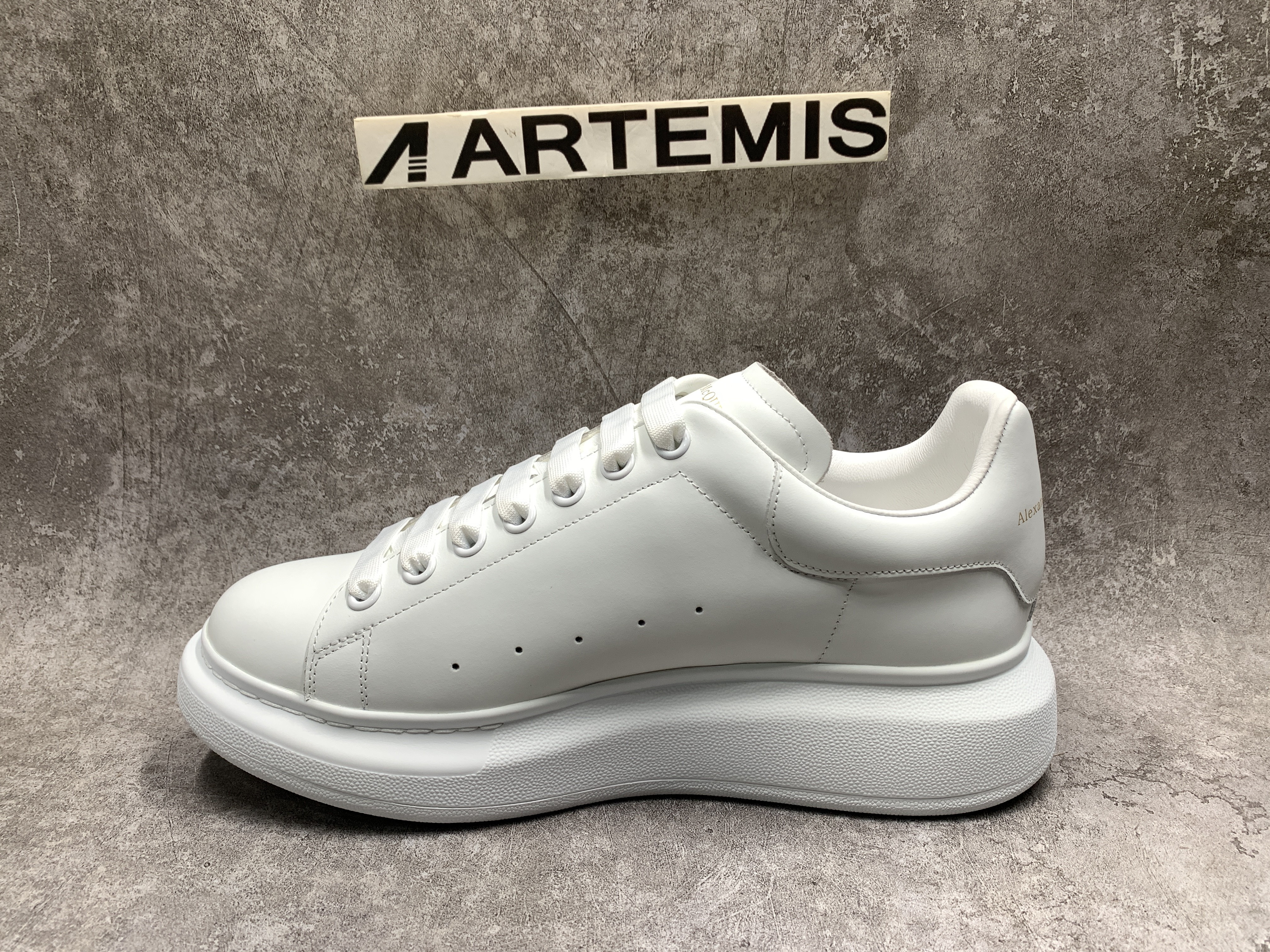 Alexander McQueen Oversized White