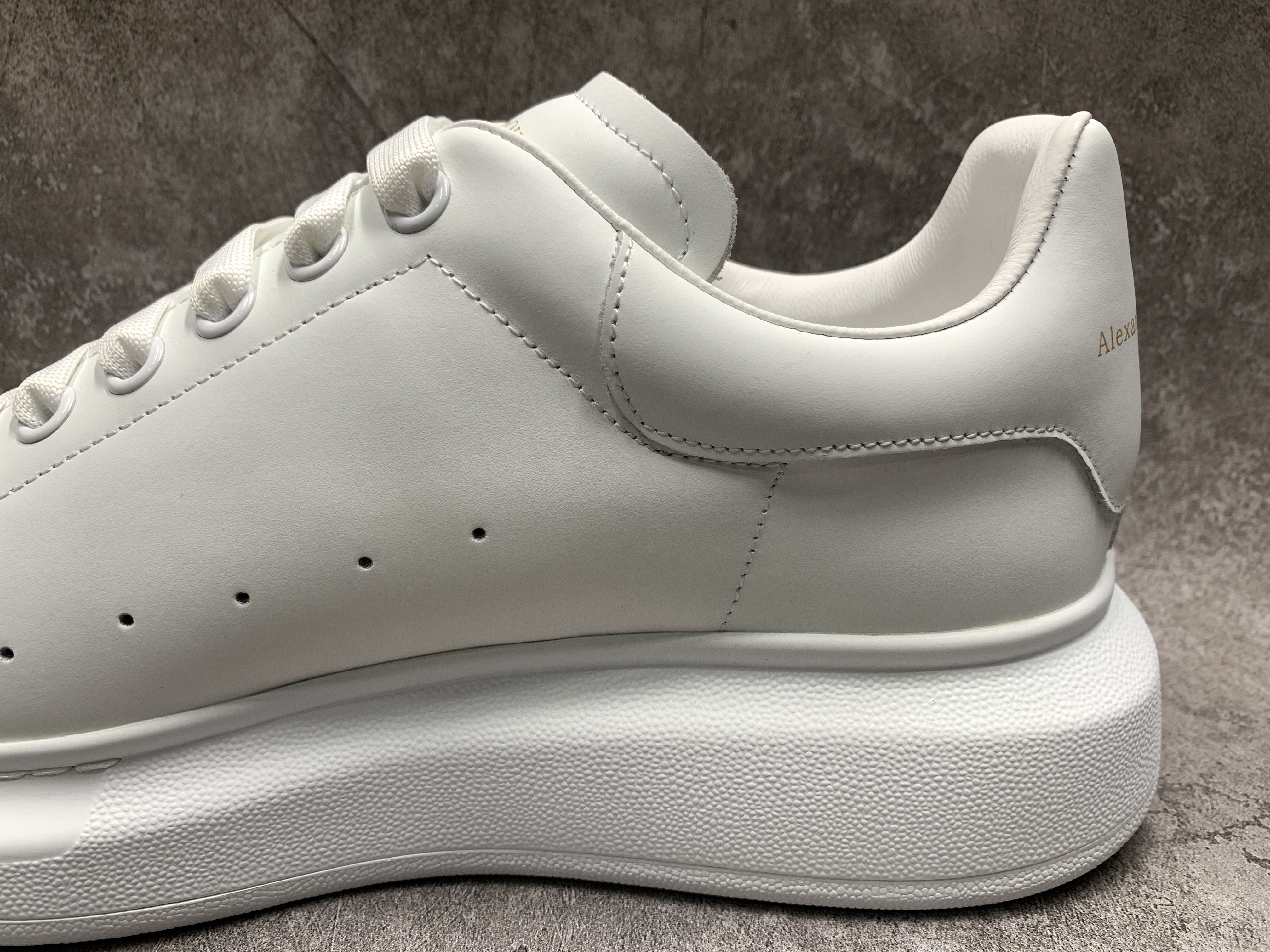 Alexander McQueen Oversized White