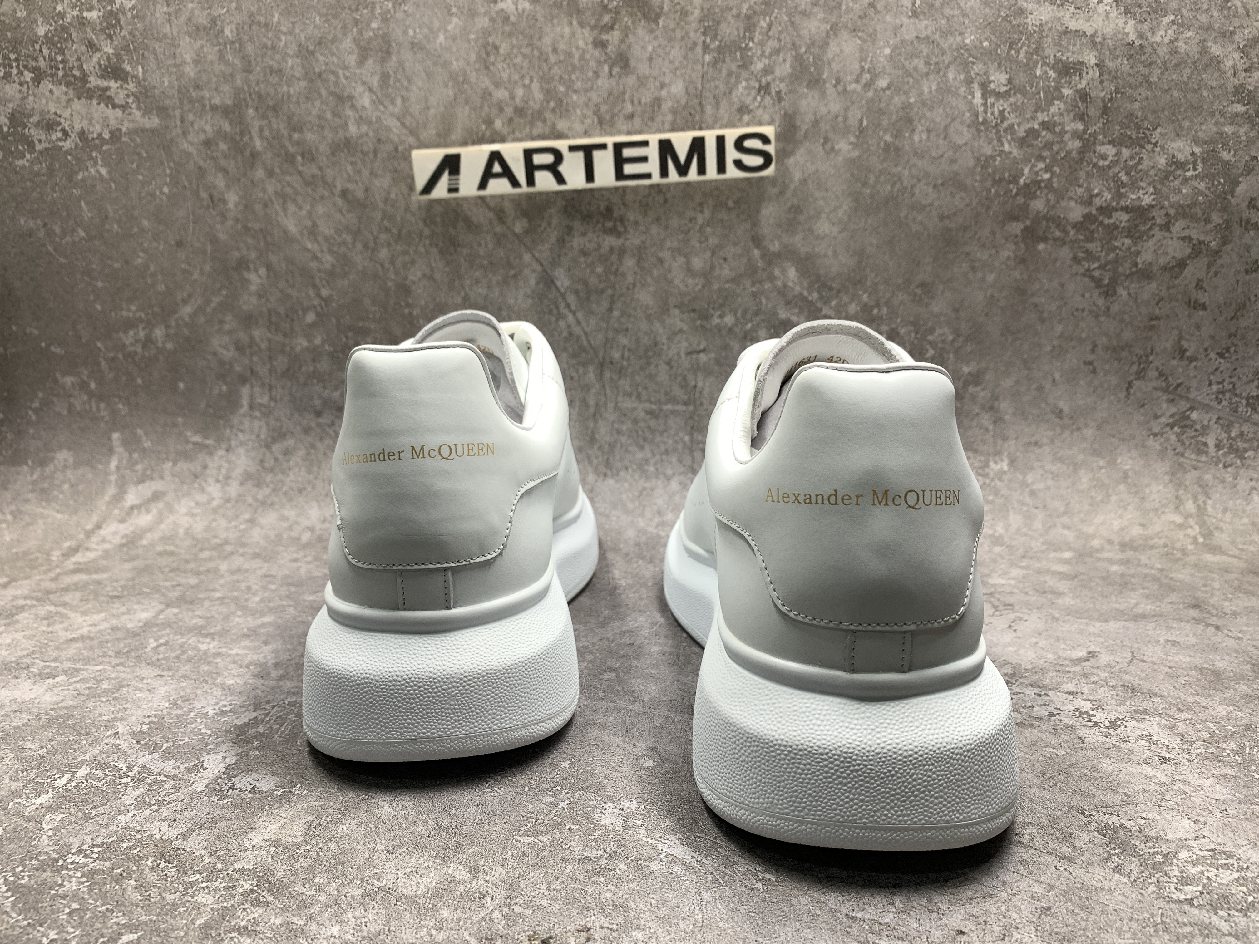 Alexander McQueen Oversized White