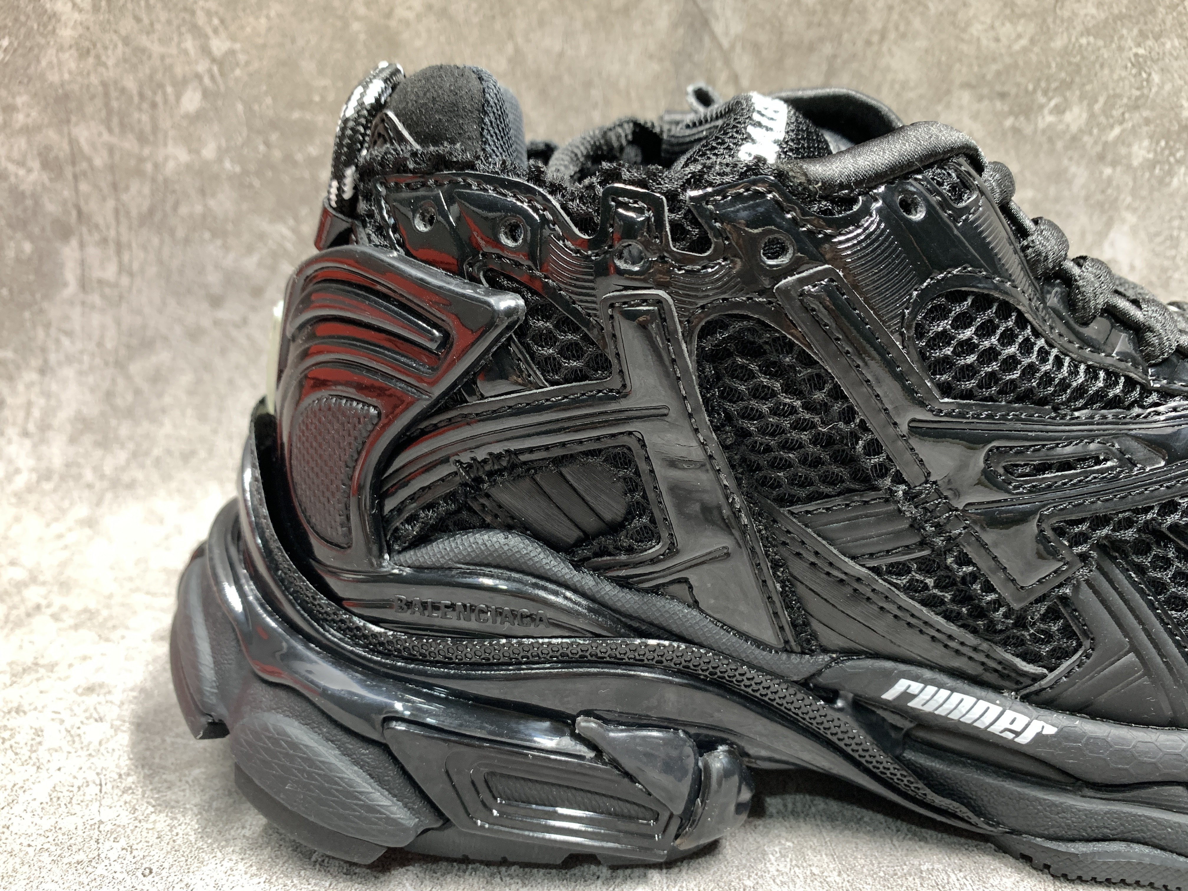 Balenciga Runner Black