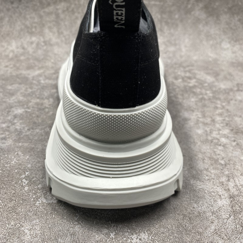 Alexander McQueen Tread Slick Low Lace Up Black White