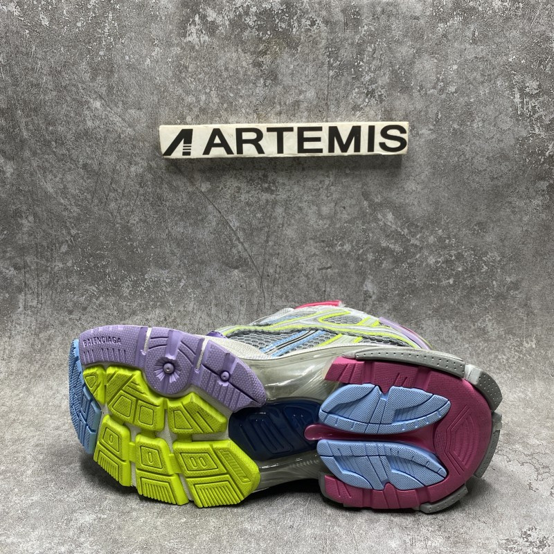 Balenciaga Wmns Runner Sneaker rainbow