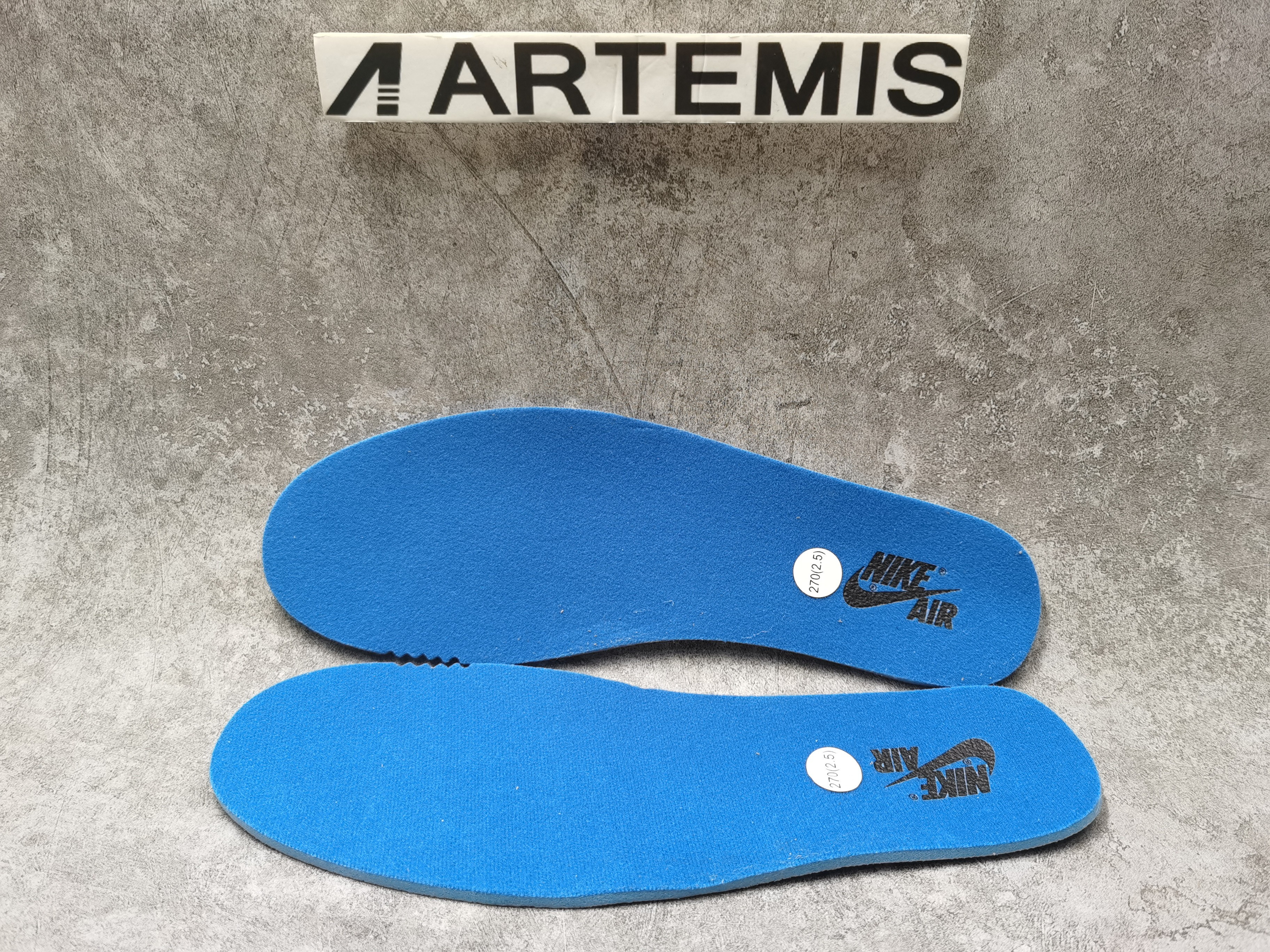 Air Jordan 1 Low Fragment Design x Travis Scott