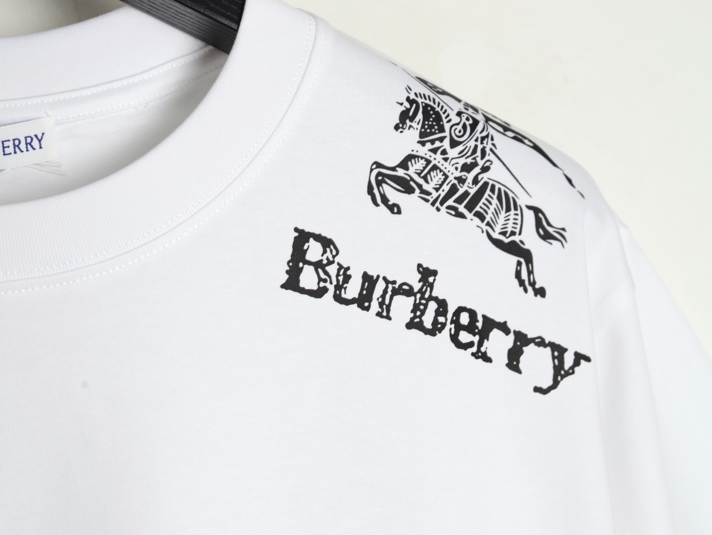 Burberry 25ss Short-sleeved T-shirt