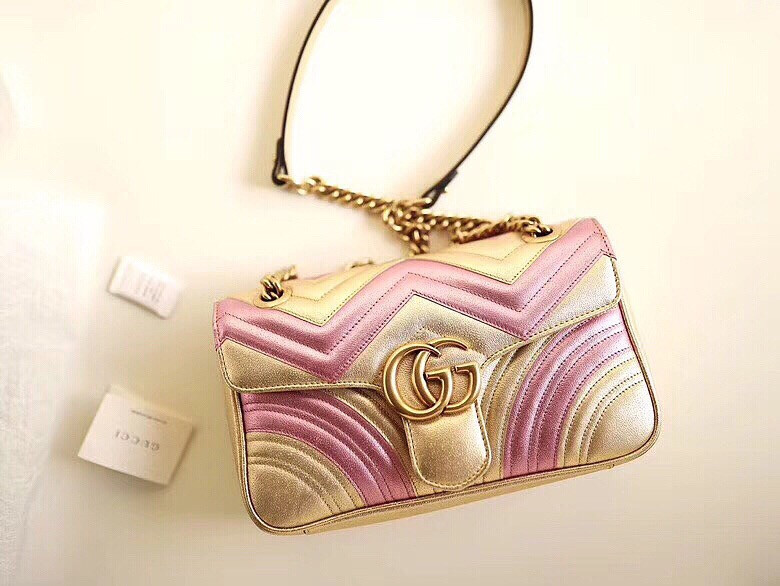 Gucci GG Marmont Shoulder Bag