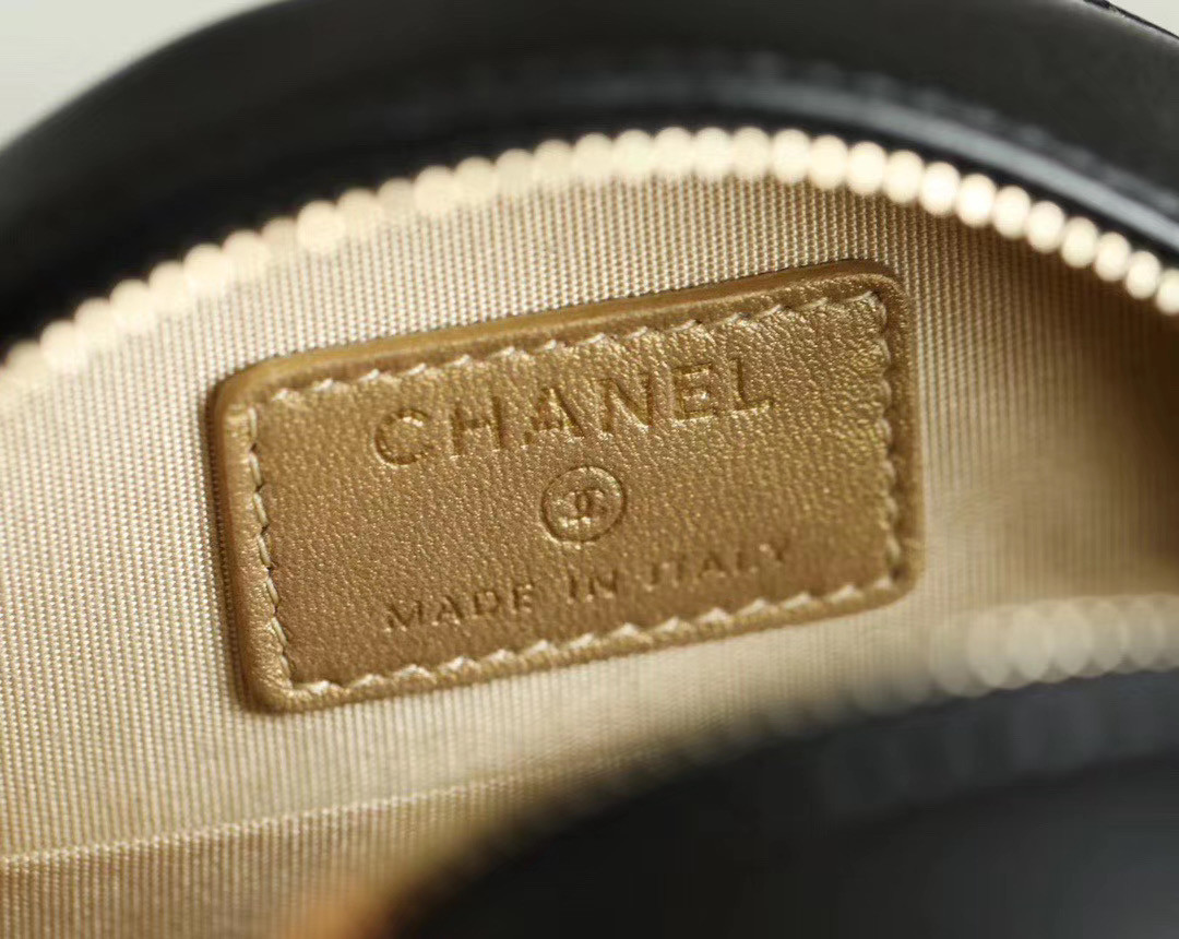 Chanel bunny crossbody bag