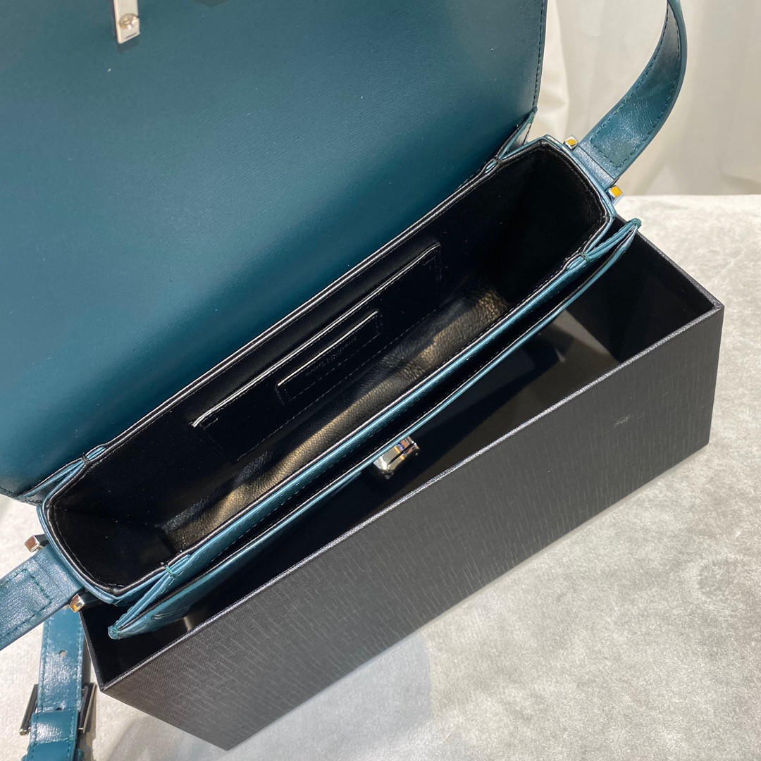 SAINT LAURENT YSL SOLFERINO BOX BAG 23CM