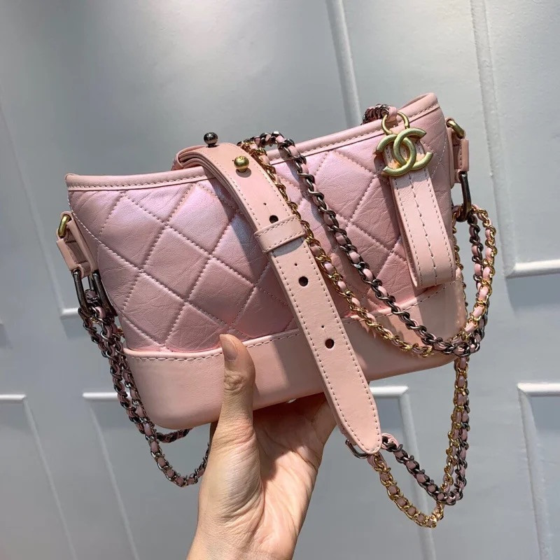 Chanel Alessandra Ambrosio pearl bag