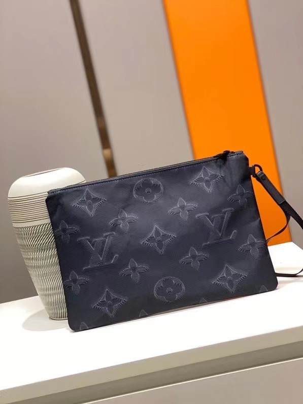 LV LOUIS VUITTON 2054 REVERSIBLE POUCH M80142