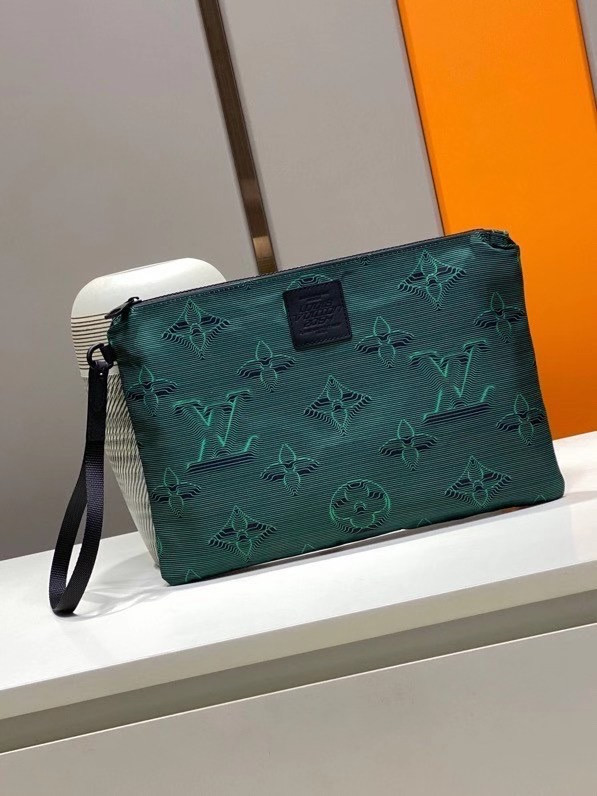 LV LOUIS VUITTON 2054 REVERSIBLE POUCH M80142