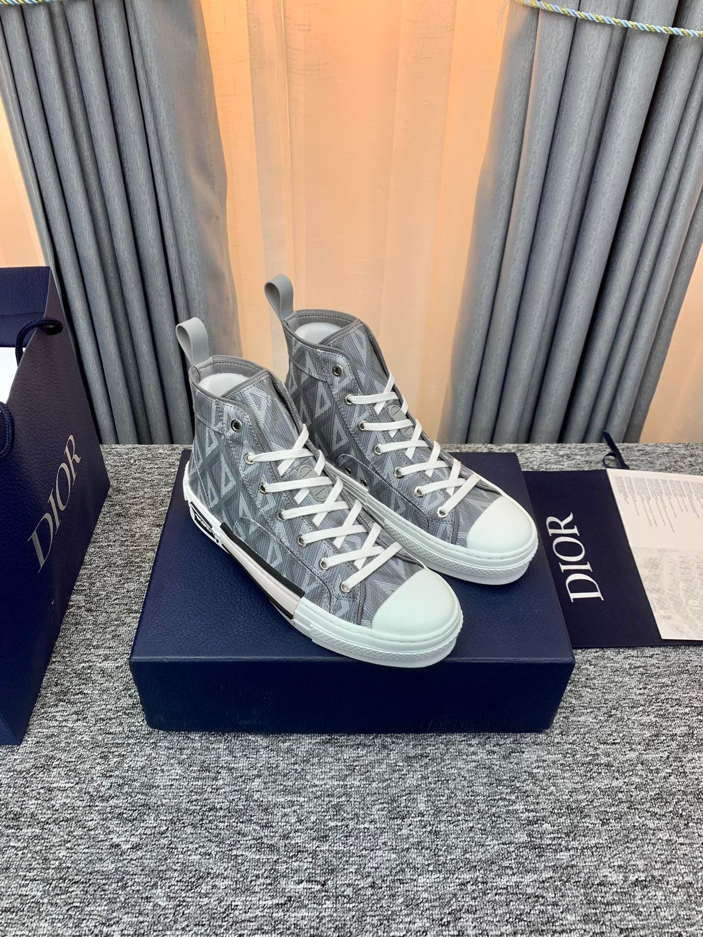 Dior B23 High Top Gray CD Diamond