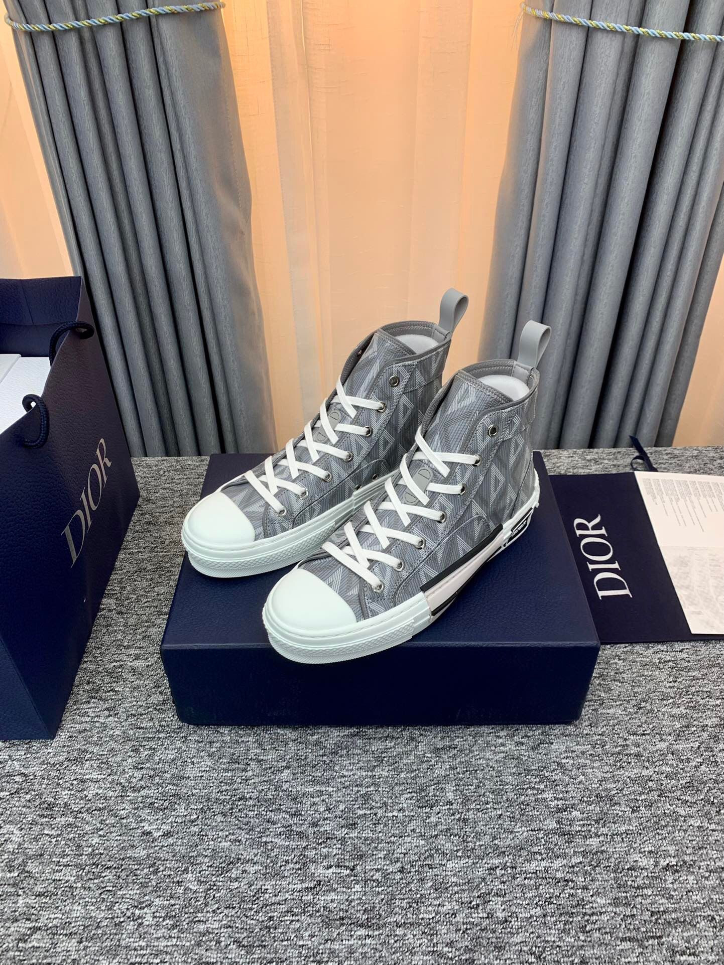Dior B23 High Top Gray CD Diamond