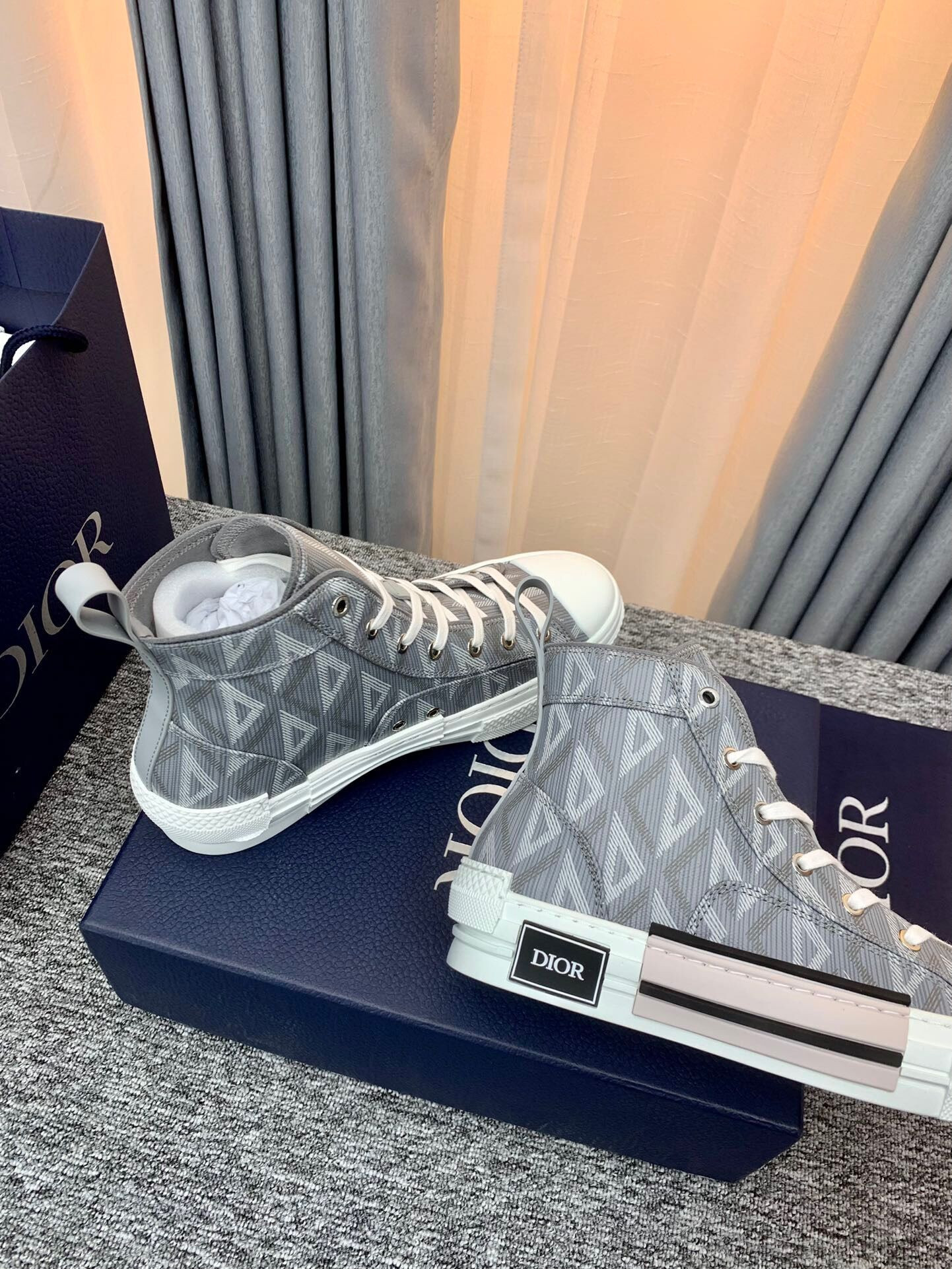 Dior B23 High Top Gray CD Diamond