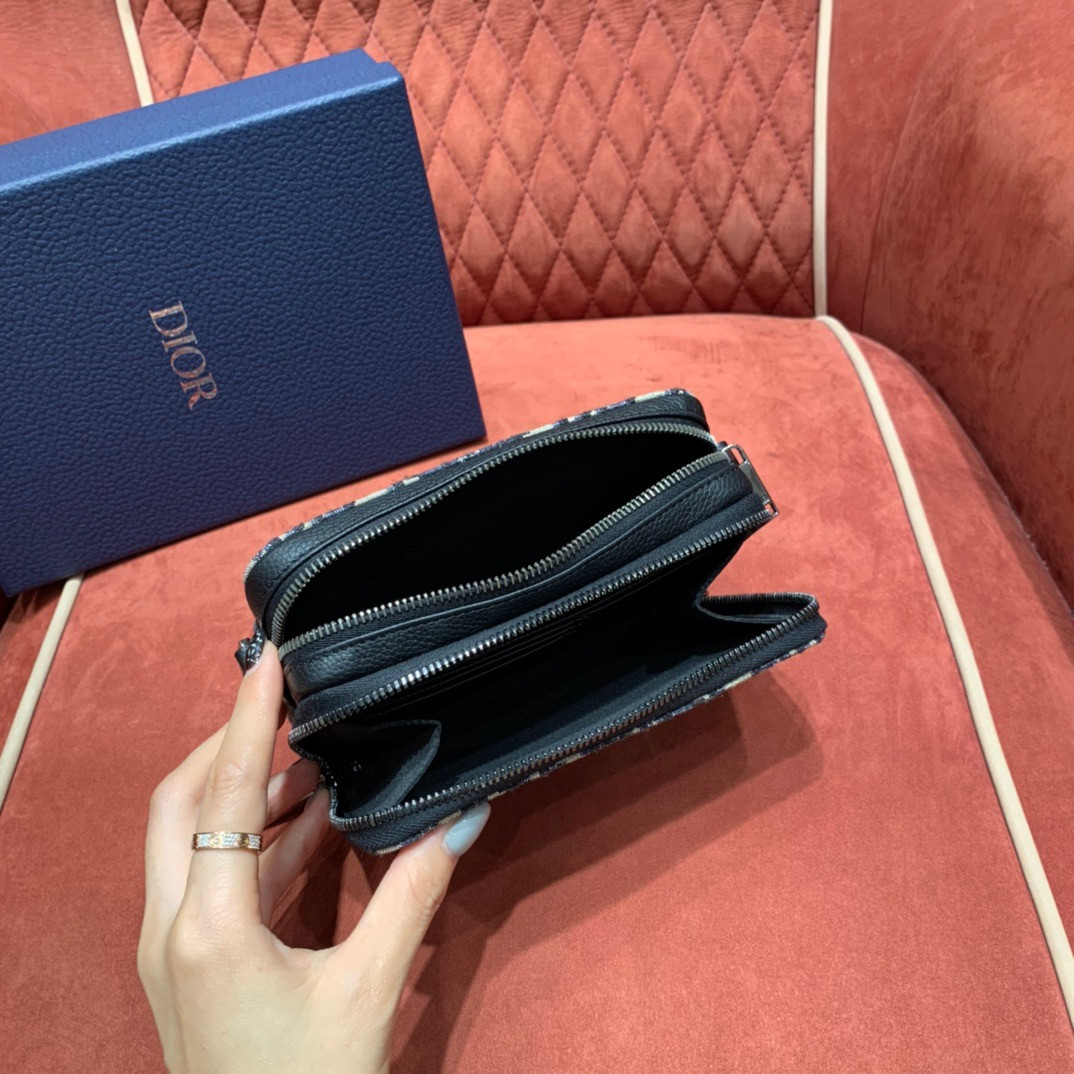 DIOR POUCH WITH SHOULDER STRAP 17cm