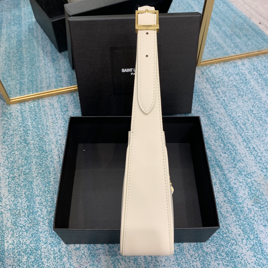 YSL LE 5 À 7 IN SMOOTH LEATHER BLANC VINTAGE 23 X 16 X 6.5 CM