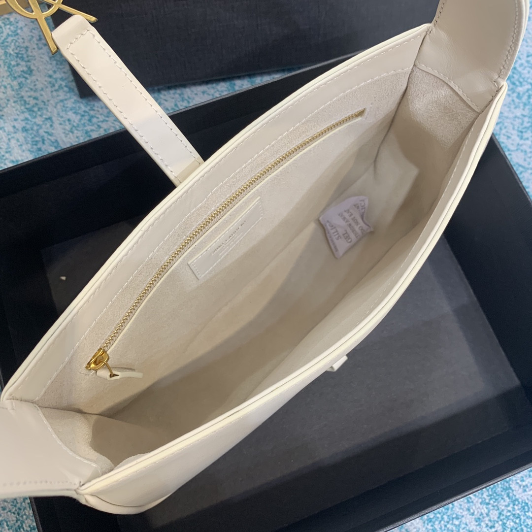 YSL LE 5 À 7 IN SMOOTH LEATHER BLANC VINTAGE 23 X 16 X 6.5 CM