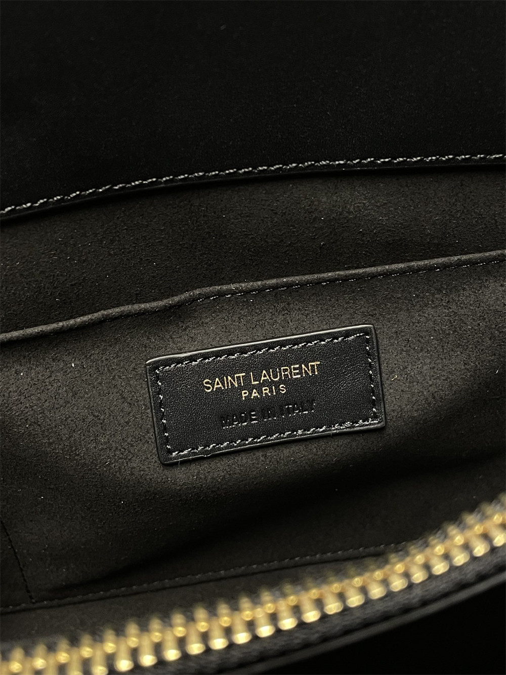 YSL SAC DE JOUR BABY IN SHINY LEATHER BLACK