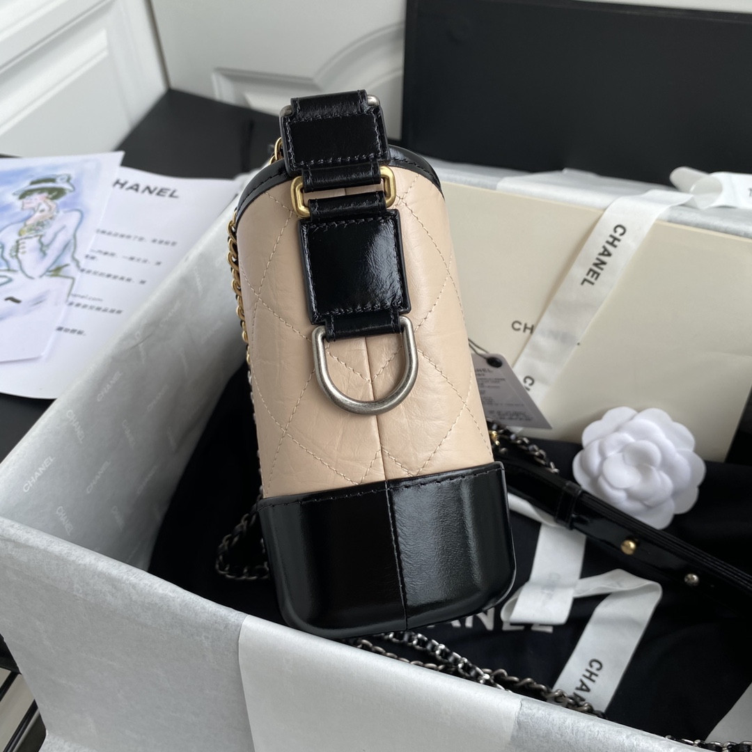 Chanel Gabrielle SMALL PINK 20 x 15 x 8cm