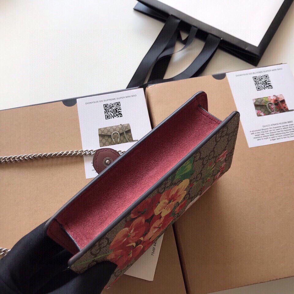 GUCCI DIONYSUS SUPREME SUPER MINI BAG 6.5"Wx3.9"Hx1.6"D