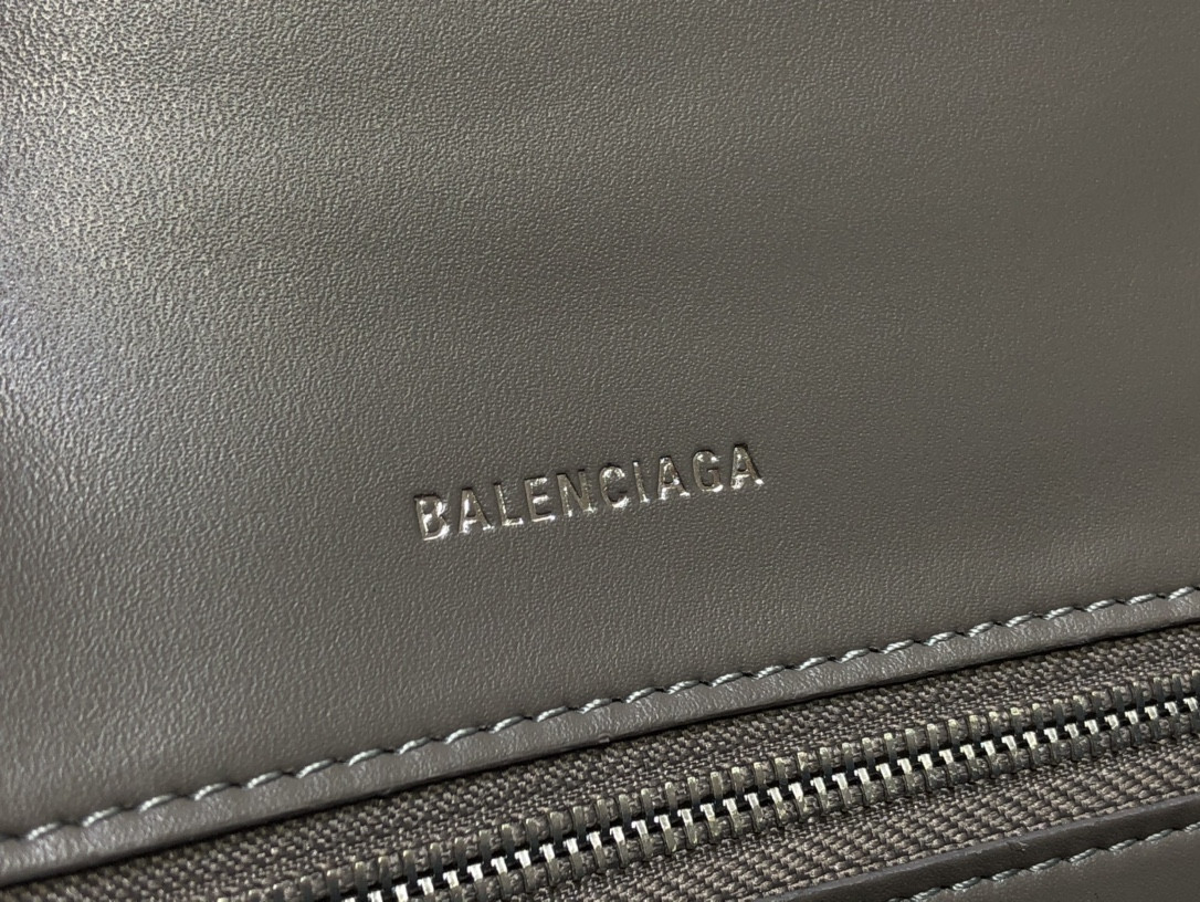 Balenciaga WOMEN