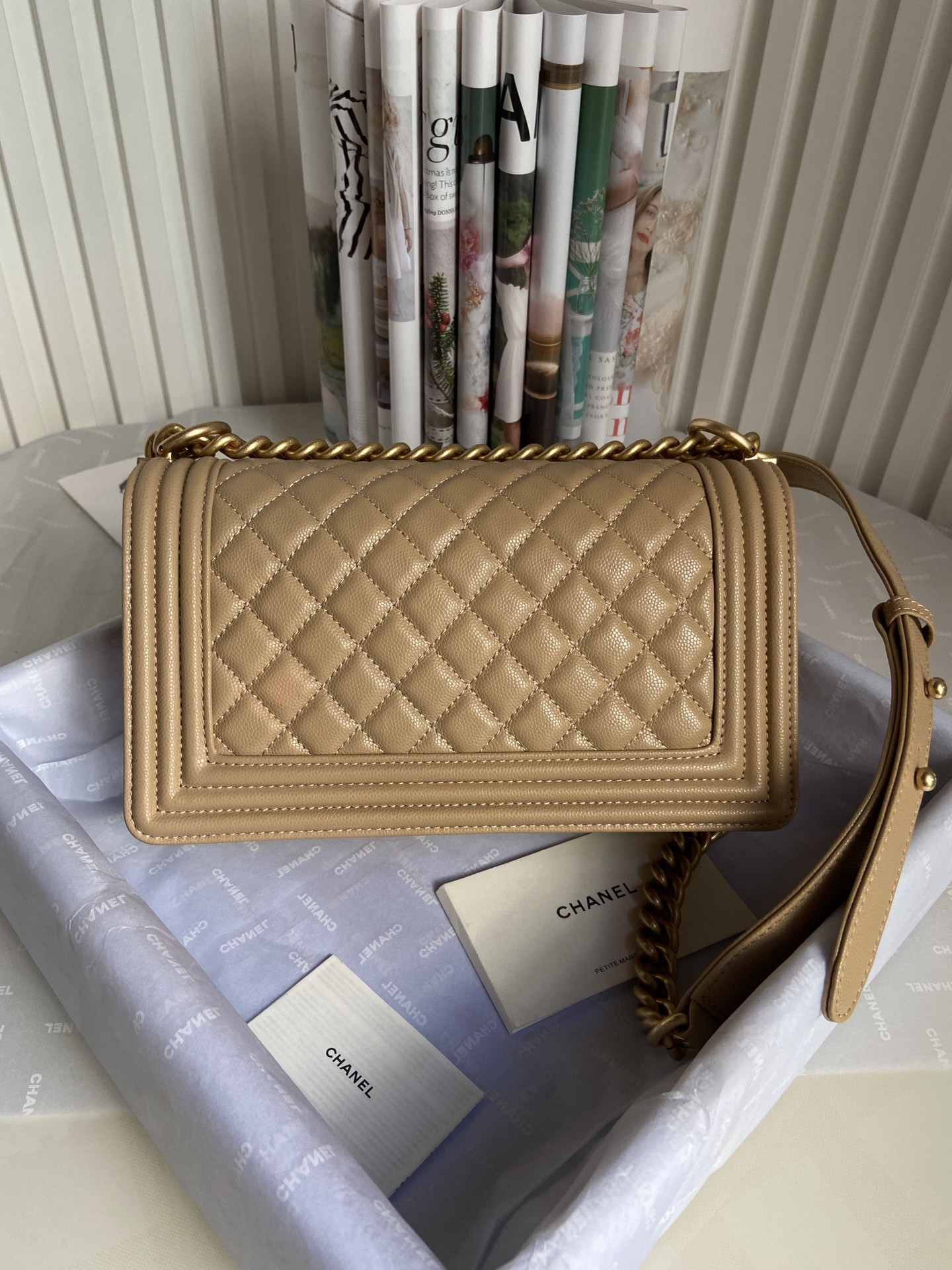 BOY CHANEL HANDBAG Shiny Grained Calfskin Brown 5.9 × 9.8 × 3.5 in