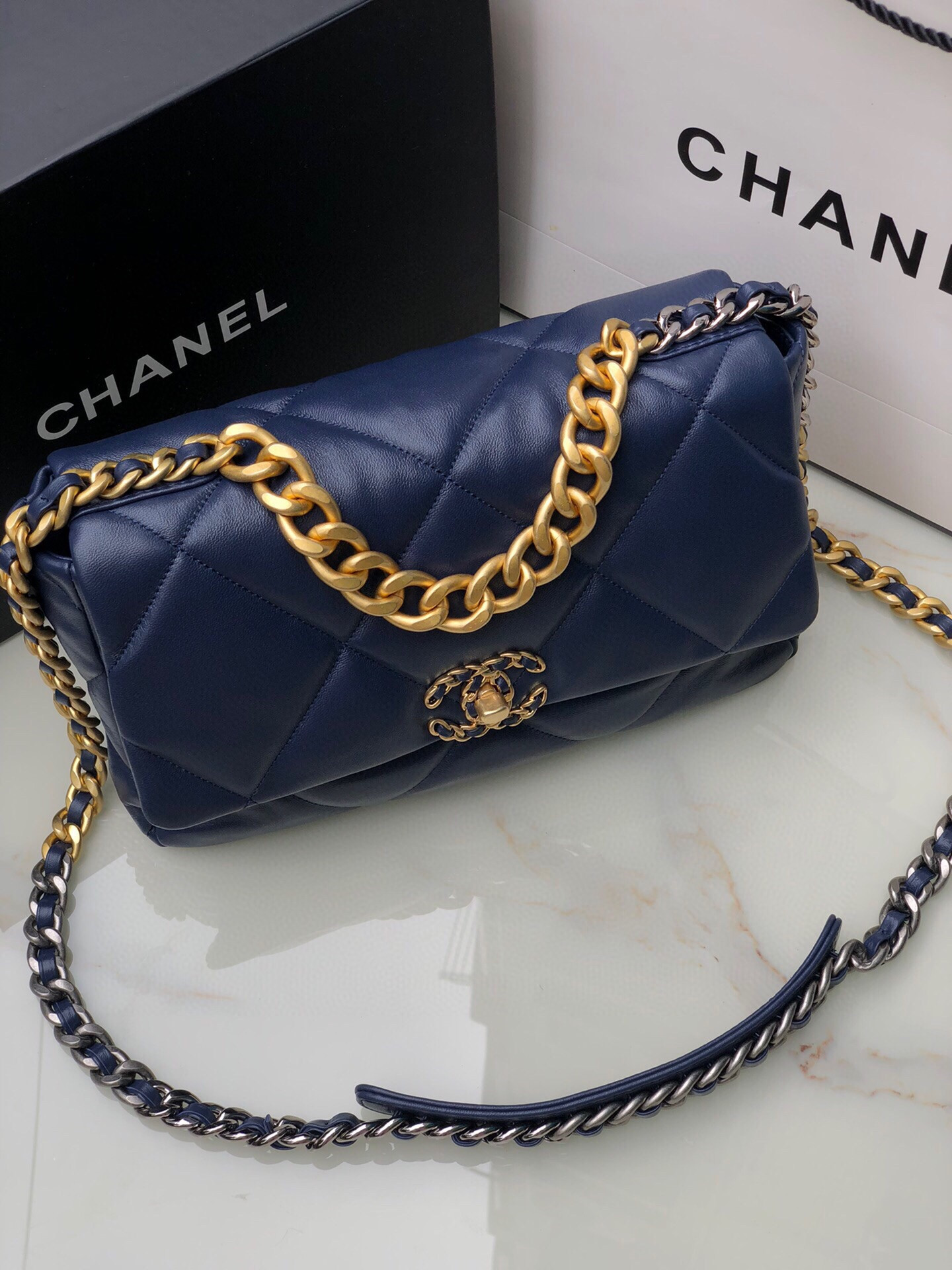 CHANEL 19 LARGE HANDBAG Shiny Leather, Gold-Tone, Silver-Tone & Ruthenium-Finish Metal Navy 7.8 × 11.7 × 3.9 in