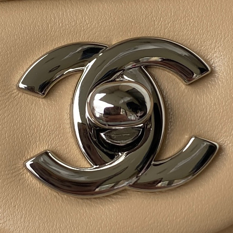 CHANEL CLASSIC HANDBAG GRAINED SHINY CALFSKIN & SILVER-TONE METAL COFFEE 6 × 9.9 × 2.5 in