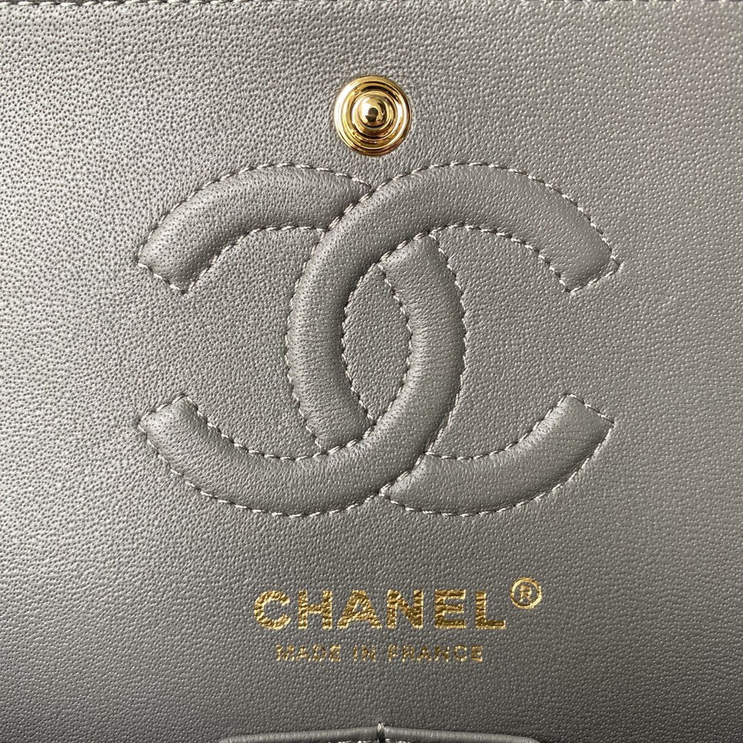 CHANEL SMALL CLASSIC HANDBAG Grained SHINY Calfskin & Gold-Tone Metal Gray 5.7 × 9 × 2.3 in