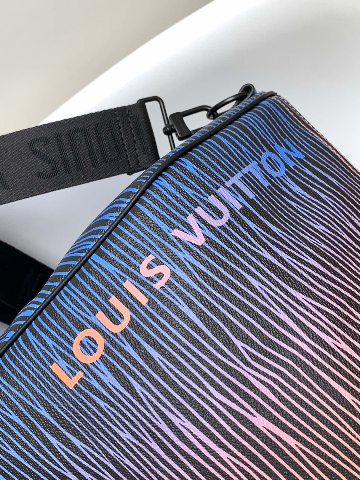 Louis Vuitton Keepall Bandoulière 50 M23174