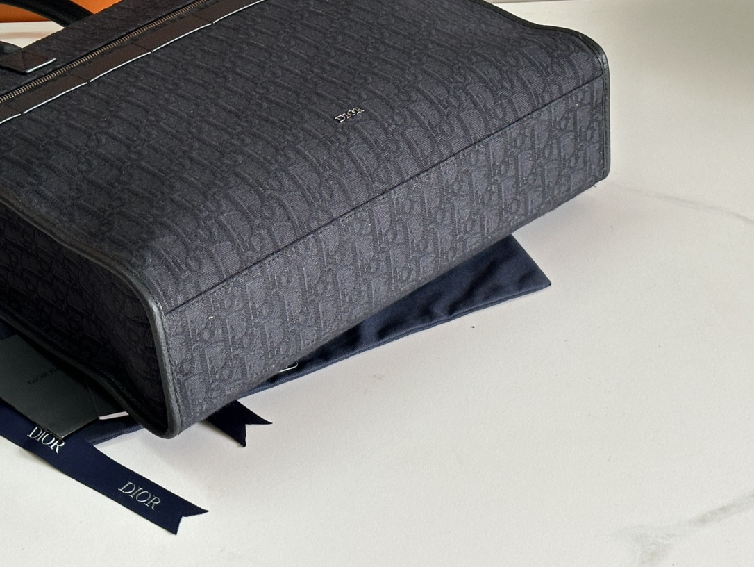 Dior Safari Tote Bag Black Dior Oblique Jacquard and Grained Calfskin 15.5 x 14 x 4.5 inches