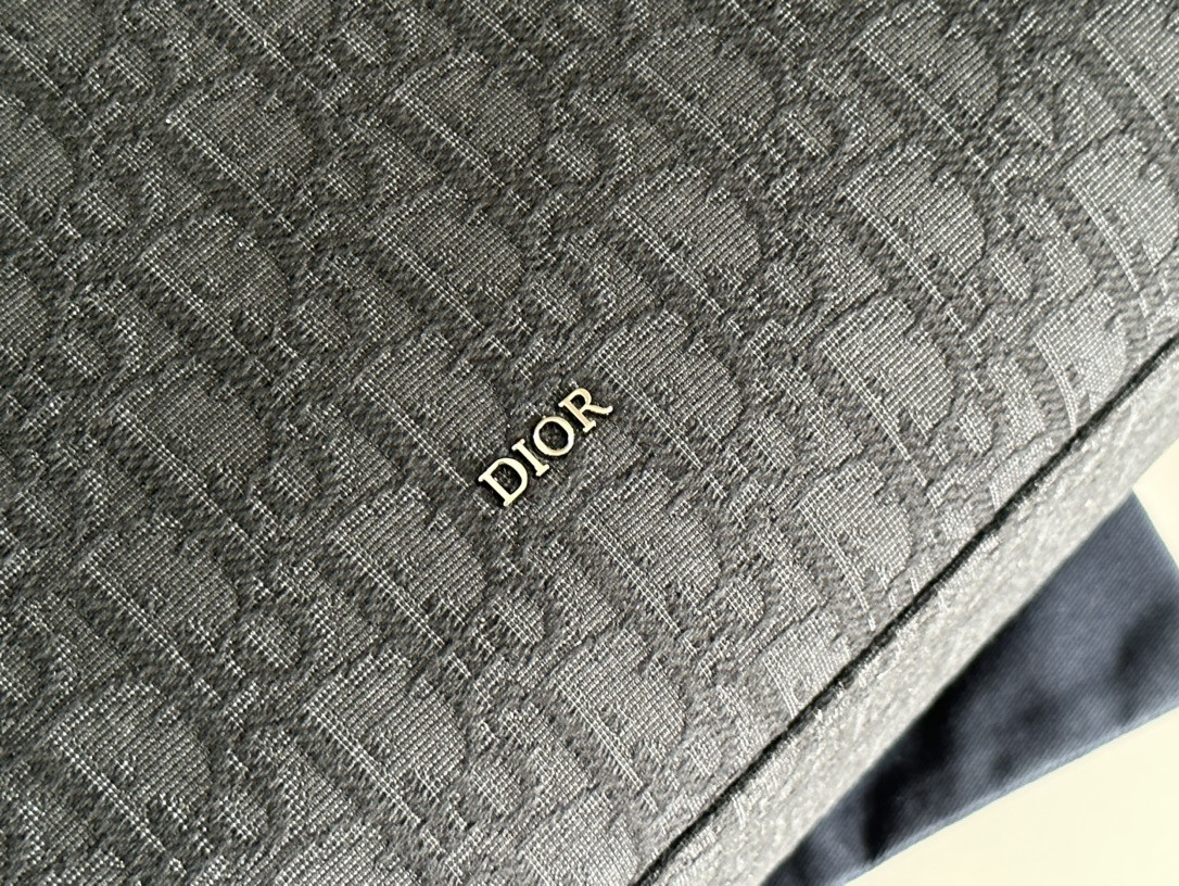 Dior Safari Tote Bag Black Dior Oblique Jacquard and Grained Calfskin 15.5 x 14 x 4.5 inches