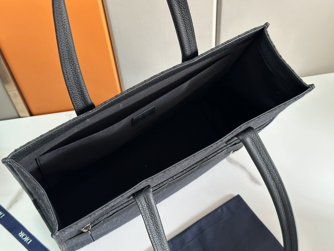 Dior Safari Tote Bag Black Dior Oblique Jacquard and Grained Calfskin 15.5 x 14 x 4.5 inches