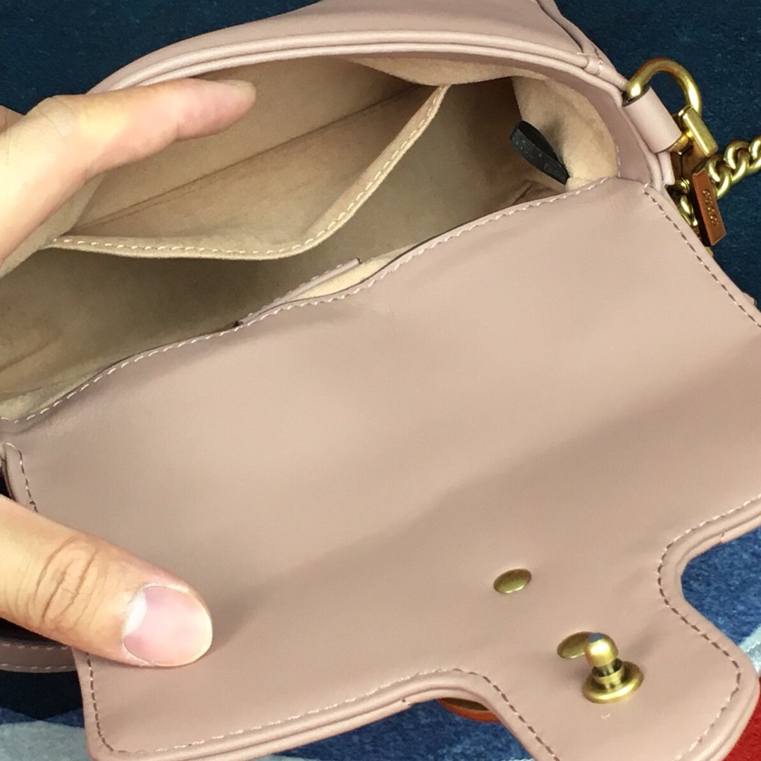 GUCCI GG MARMONT MATELASSÉ MINI BAG PINK 8.5"W x 5"H x 2.5"D