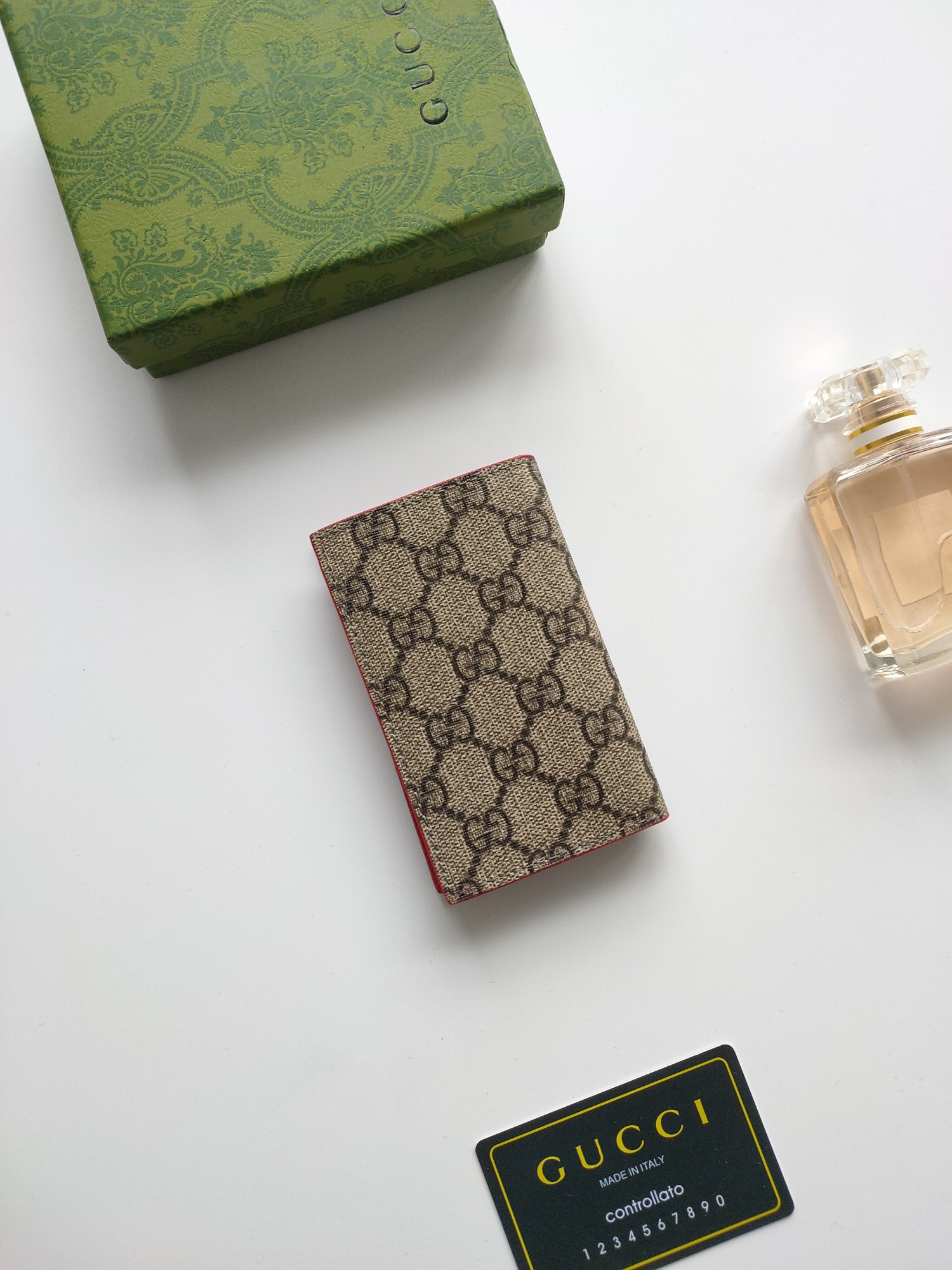 Gucci GG  CARD CASE WALLET