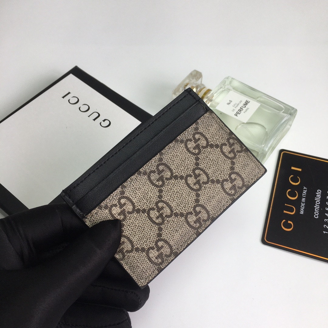 Gucci GG  CARD CASE WALLET