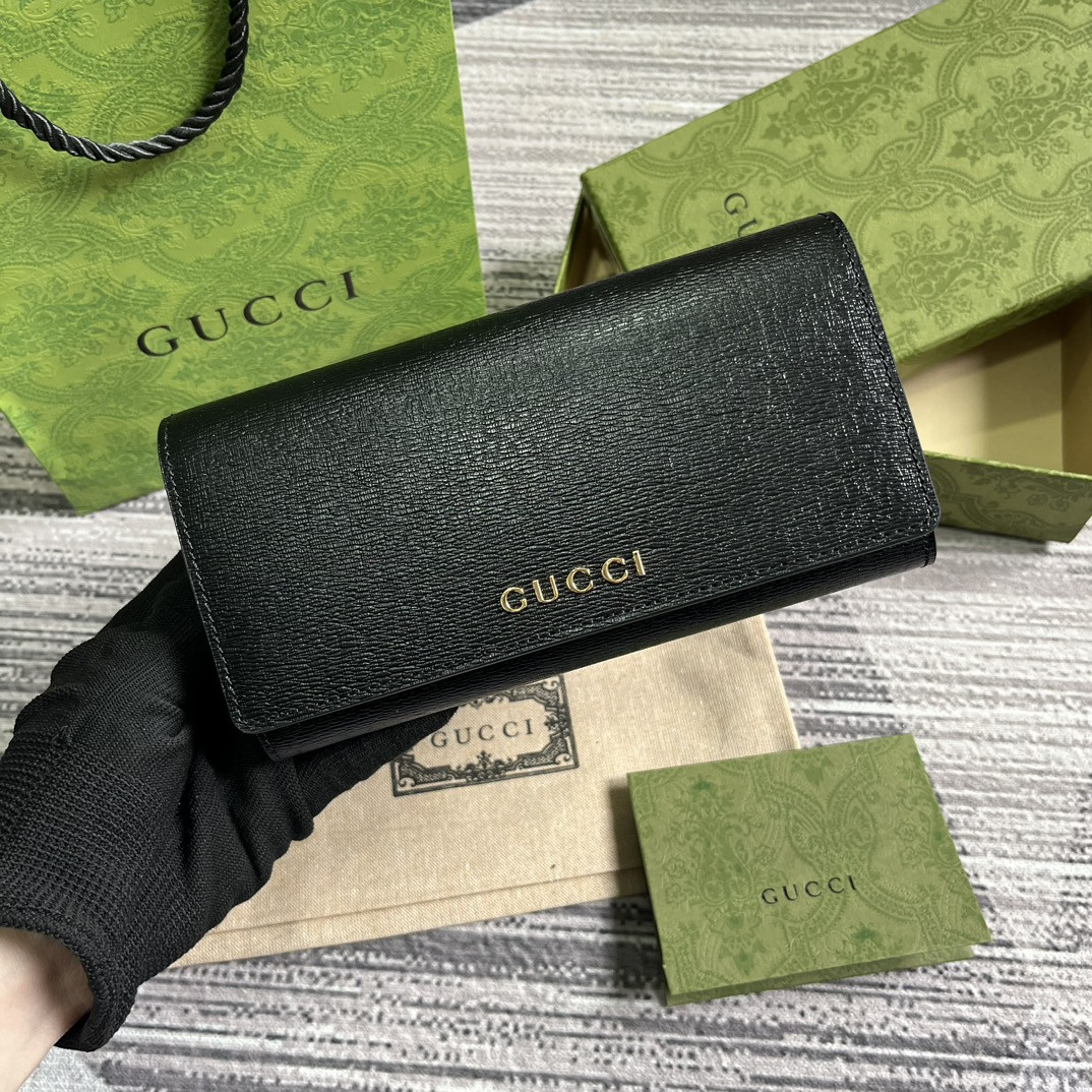CONTINENTAL WALLET WITH GUCCI SCRIPT  7.5"W x 4"H x 1.4"D