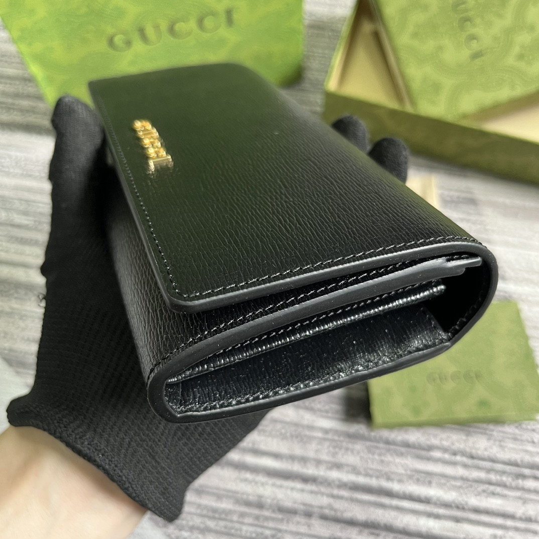CONTINENTAL WALLET WITH GUCCI SCRIPT  7.5"W x 4"H x 1.4"D