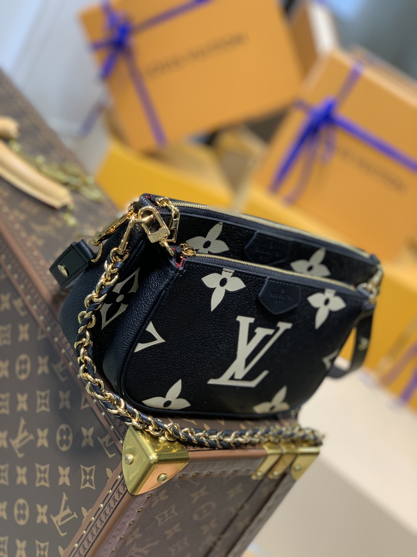 LOUIS VUITTON M45777 Multi Pochette Accessoires 9.4 x 5.3 x 1.6 inches