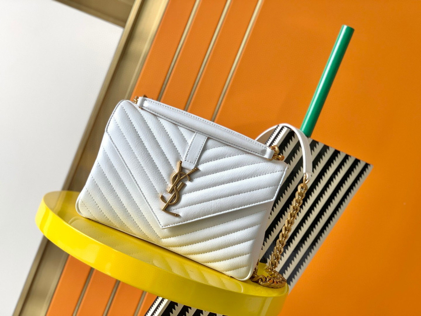 YSL COLLEGE MEDIUM IN QUILTED LEATHER white  9.4 X 6.6 X 2.5 INCHES