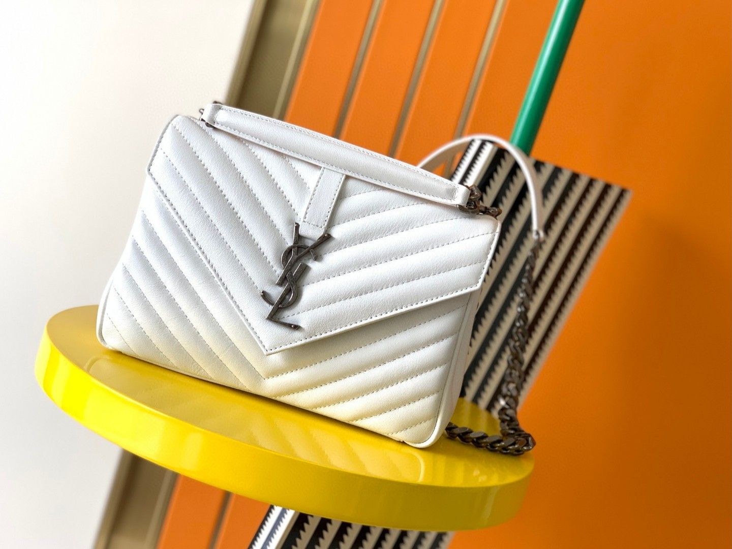 YSL COLLEGE MEDIUM IN QUILTED LEATHER white silver 9.4 X 6.6 X 2.5 INCHES