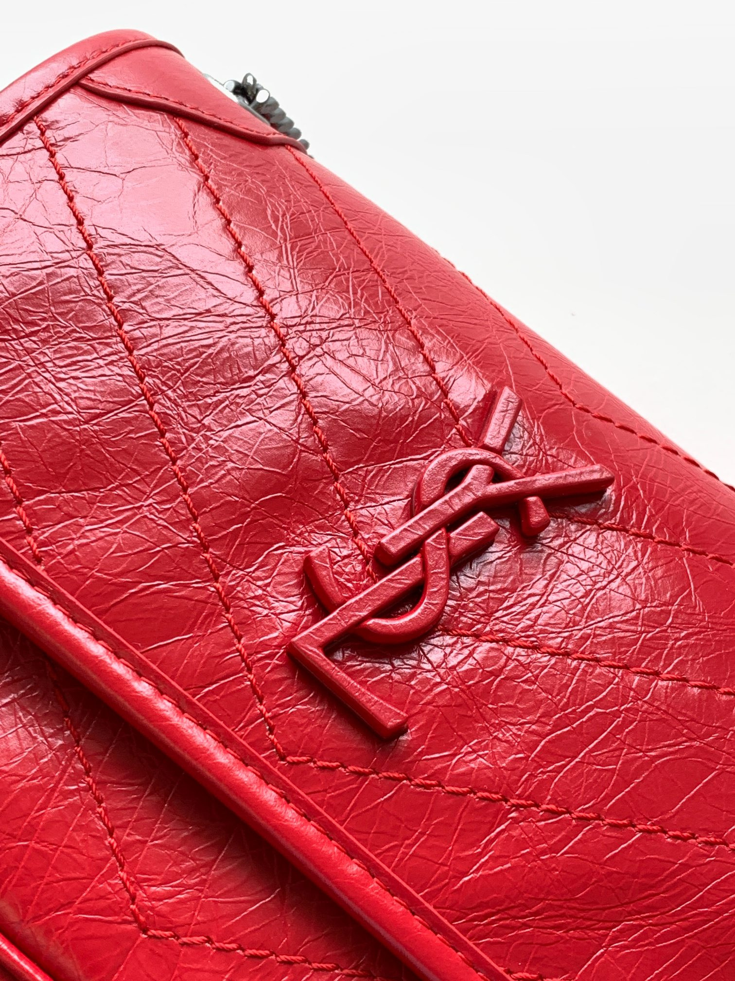 YSL NIKI BABY IN VINTAGE LEATHER RED 8.2 X 6 X 2.9 INCHES