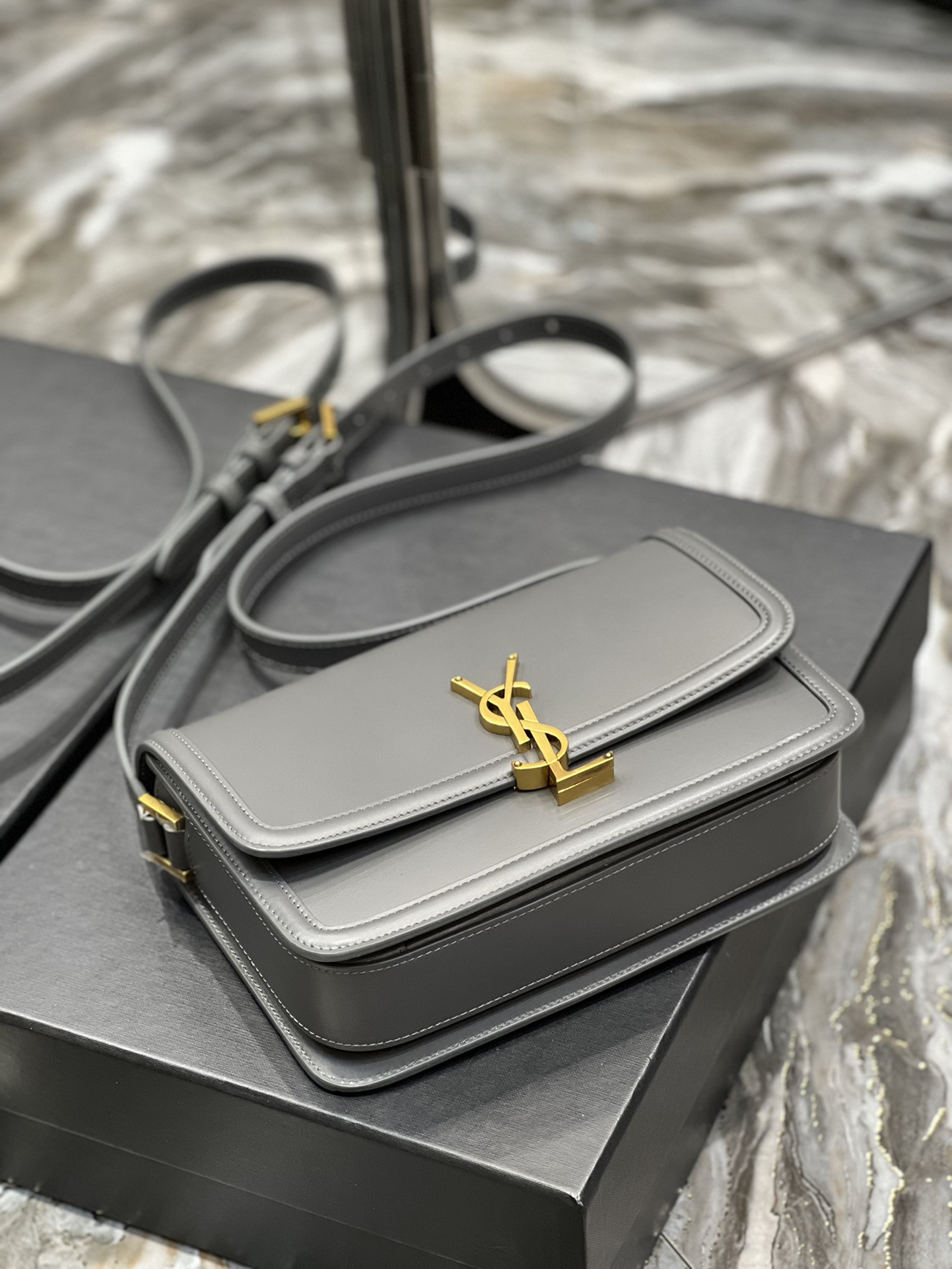 YSL SOLFERINO MEDIUM SATCHEL IN BOX SAINT LAURENT LIGHT GRAY 9.1 X 6.3 X 2.4 INCHES